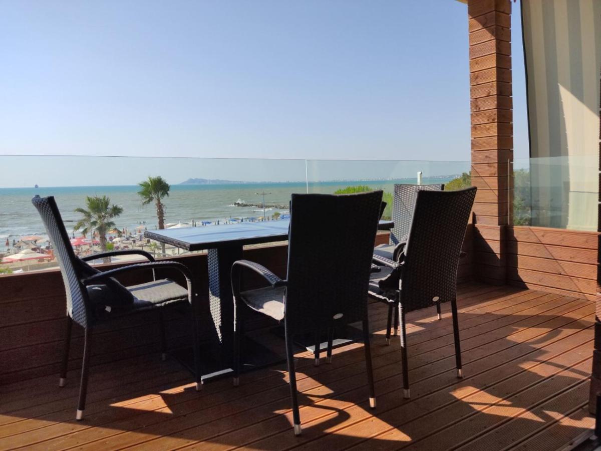 Luxury Beach Apartment In Qerret Голем Экстерьер фото